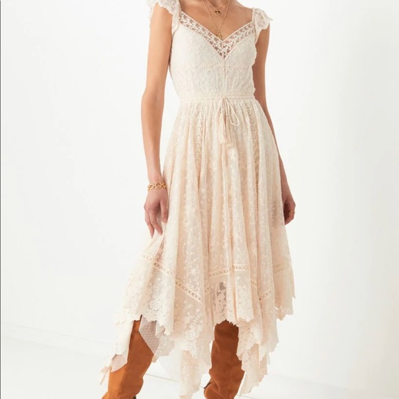 Spell Le Gauze white handkerchief dress size M ***Coming soon*** - Picture 2 of 4